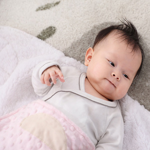 הסיטונאי החורף חמוד ורוד חם קטיפה התינוק מינק נקודה velcro - Product Image 5