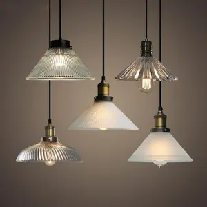 Amerikaanse Vintage Metalen Stijl Eetkamer Woonkamer Kroonluchter Enkele Hoofd Slaapkamer Studie Matglas Hanglamp