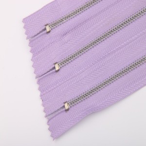 Nhà Máy Tùy Chỉnh Chất Lượng Cao Close-End Kim Loại Bền Chống Ăn Mòn Cho May Mặc Túi Nhiệm Vụ Nặng Nề Mở Hàng May Mặc Giày - Product Image 4