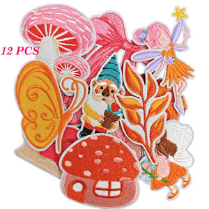 8 Pezzi Toppe Ricamate Eco-Friendly da Cucire o Applicare con Ferro da Stiro, Elfo del Giardino, Fata, Multicolore, per Vestiti - Product Image 1