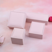 Emballage en papier carré luxueux HUAMEI, logo personnalisé, emballage de bijoux haut de gamme, boîte cadeau pour bague