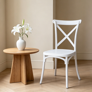 Chaise Chiavari en résine pour la <span class=keywords><strong>location</strong></span> en gros, pour hôtels, banquets, mariages, événements, durable, en plastique, blanche, pour enfants, OEM - Product Image 3