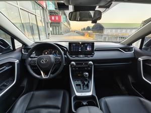 SUV Compacto de Segunda Mano para <span class=keywords><strong>RAV4</strong></span> Revo <span class=keywords><strong>2023</strong></span> 2.0L CVT 2WD Edición <span class=keywords><strong>Style</strong></span> Plus, 5 Asientos, Gasolina, Euro IV, 25-50k Millas, Volante a la Izquierda - Product Image 3