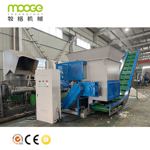 Waste Bags Container Bottle Barrel Plastic Shredder In Plastic Crushing Machine With Automatic Plastic Shredding