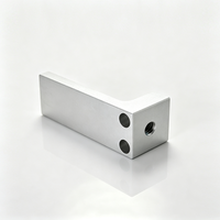 Pièces usinées CNC en aluminium OEM professionnelles avec ports filetés pour applications d'automatisation