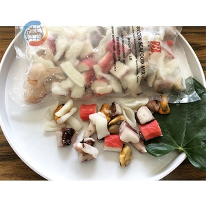 Mix di Prodotti Ittici Assortiti con Calamari, Cozze, Carne di Calamaro e Imitazione Carne di Granchio, Confezione da 1 libbra o 1 kg/sacchetto - Product Image 4