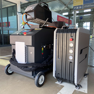 เครื่องเชื่อมไฟเบอร์แบบ 4-in-1 รุ่นใหม่ 1500W 2000W 3000W พร้อมตัวป้อนลวด  แบบเคลื่อนที่ได้ ใช้งานง่ายสำหรับผู้ปฏิบัติงานคนเดียว รองรับ Max/raycus/bwt - Product Image 5