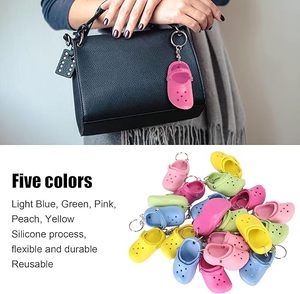 Llavero de sandalia mini EVA OEM ODM, bonito llavero con forma de zueco para decoración de bolsos, mochilas y equipaje, diseño personalizado - Product Image 4