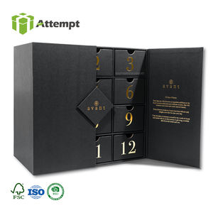 Caja de Calendario de Adviento Personalizada de Alta Gama de 12 Días, Vacía, con Acabado Brillante/Mate, Relieve y Forro de Esponja para Navidad - Product Image 1