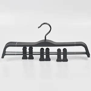 Venta al por mayor estilo de <span class=keywords><strong>Zara</strong></span> de alta calidad ABS recubierto de goma mate negro de plástico <span class=keywords><strong>pantalones</strong></span> percha con clips - Product Image 1