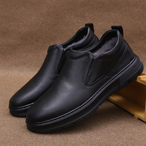 Bottes d'hiver en cuir véritable à enfiler, bout rond, doublure en peluche, semelle extérieure en caoutchouc isolante pour hommes, montantes, noires - Product Image 1