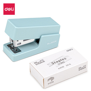 Deli Mini Stapler Set NS083 Small Office Stationery Stapler With 640 Staples - Product Image 2