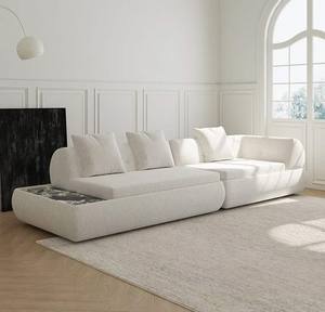 Sofá de Tela Supermoon en Estilo Crema Antiguo, Diseño Italiano para Villa, Penthouse Grande, Sala de Estar Amplia, Sofá de Fila Recta - Product Image 2