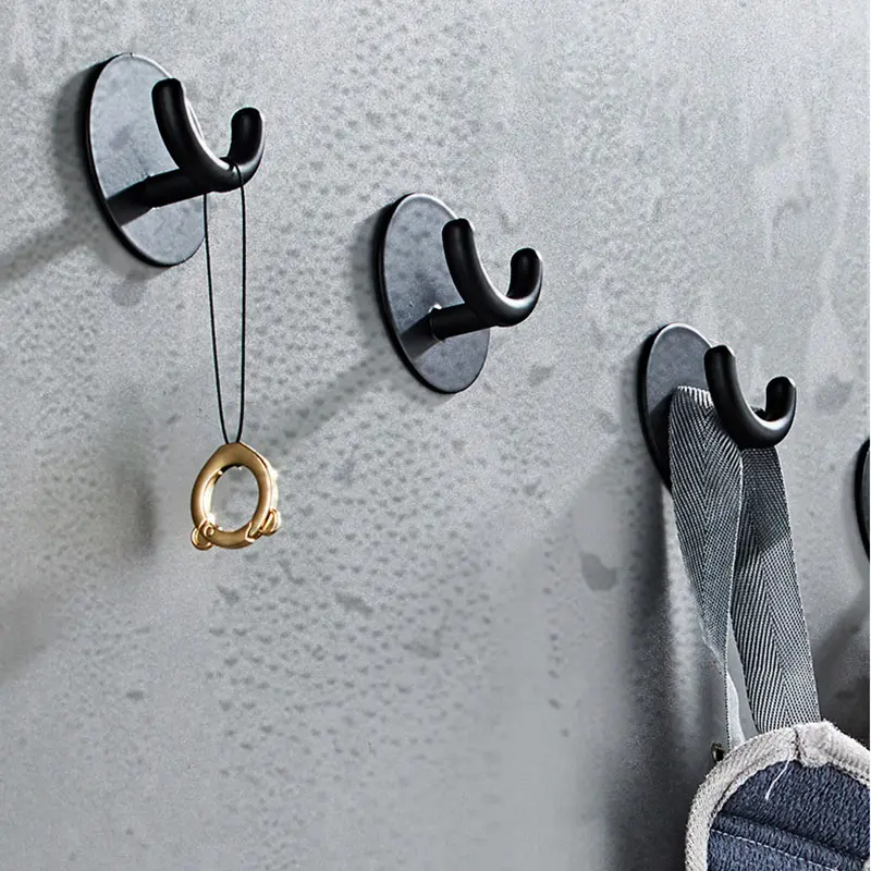 Creative Curved Smiley Single Hook - For bathroom, entrance to hang towels, bags, keys, umbrellas