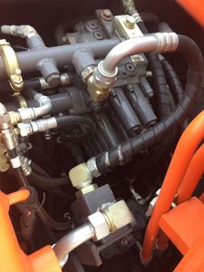 Excavadoras Hitachi ZX70 Usadas de 2023 |   Máquina de Cosecha sobre Orugas de 7 Toneladas |   Importado de Japón |   Bomba Hidráulica Shimadzu en Excelentes Condiciones de Funcionamiento - Product Image 5