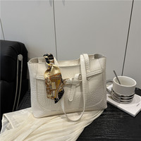 Sac fourre-tout en PU texture crocodile pour femme avec foulard en soie décoratif, grande capacité, sac à bandoulière pour le bureau et usage quotidien
