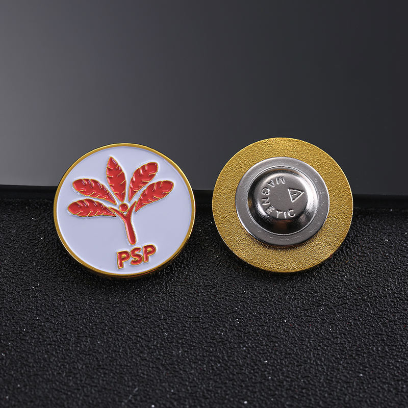 Badge bouton magnétique