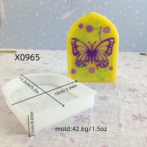 Kingnoo Moules de coulée en silicone faits à la main pour le bricolage Ins Style Ornements décoratifs Père Noël Outils de bureau Outils de gâteau - Product Image 3