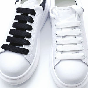Vendita calda in Mcqueenes stesso stile Lacci per scarpe piatti bianchi neri larghi 1.2cm - Product Image 1