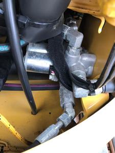 รถขุดไฮดรอลิกแบบตีนตะขาบ CAT 303E ขนาด 3 ตัน พร้อมบุ้งกี๋ขุดขนาด 0.12 ลูกบาศก์เมตร อุปกรณ์ก่อสร้างมือสอง - Product Image 6