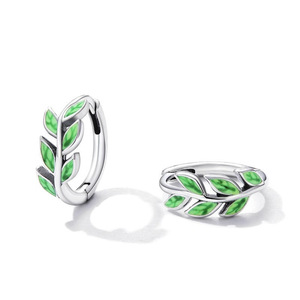 Orecchini a Cerchio con Foglie Verdi Stile Foresta per Donne, Accessori Artistici Ispirati alla Natura per Uso Quotidiano - Product Image 2