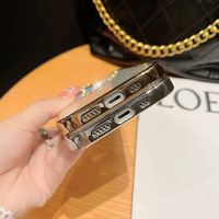 Coques de téléphone portable transparentes antichoc en TPU de luxe en gros avec logo diamant scintillant pour 11-15 Pro Max 8-7 Plus XS XR Max