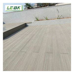 Revêtement de sol composite industriel extérieur imperméable pour <span class=keywords><strong>terrasse</strong></span> en bois d'ipé Panneau de <span class=keywords><strong>terrasse</strong></span> en coextrusion sans couture en teck PE - Product Image 1