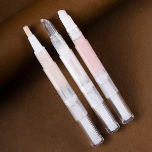 Corrector de Esmalte de Uñas en Formato de Lápiz, Cepillo Personalizado, Envase de Esmalte de Uñas de 2.5ml, Lápiz Blanqueador Dental - Product Image 1