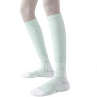 Chaussettes de compression sportives personnalisées avec logo, en nylon et élasthanne, pour la course à pied, la cyclisme, manchon de mollet, hauteur genou