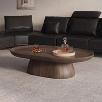 Table basse de style moderne en noyer, idéale pour le salon