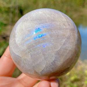 Pierres de cristal naturelles en gros, magnifique sphère de pierre de lune bleue polie pour la décoration intérieure, cadeaux de Pâques - Product Image 2