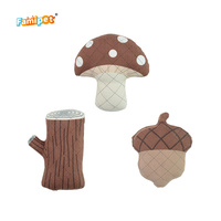 Famipet Fabricant Grossiste Nouveau Thème Hiver Plantes Design Doux Jouet en Peluche Froissé Sonore pour Chien