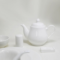 Service de table en porcelaine blanche et porcelaine fine, ensemble moderne et minimaliste de tasses et bols en porcelaine fine semi-fait main pour hôtels et restaurants