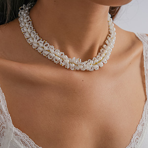 Collier vintage en perles, chaîne torsadée, collier simple et géométrique pour femme - Product Image 5
