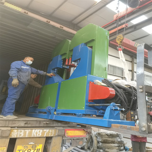 WS500 Scie à ruban double pour le sciage du bois dur avec ruban de coupe vertical double - Product Image 3