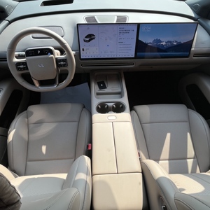 Élégant SUV Li Auto L6 2025 Nouveau Modèle Hybride AWD Conduite à Gauche Intérieur Luxe Confort Démarrage Sans Clé Violet - Product Image 6