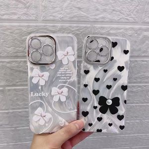 Carcasa de dibujos animados de hilo de plumas con purpurina para iPhone 16 15 14 13 12 <span class=keywords><strong>Net</strong></span> explosiones Rojas plateadas bonita funda para teléfono móvil con película de lente - Product Image 3