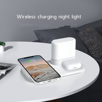 Articles promotionnels populaires Gadget intelligent 3 en 1 lampe de bureau multifonction Station de charge sans fil article cadeau