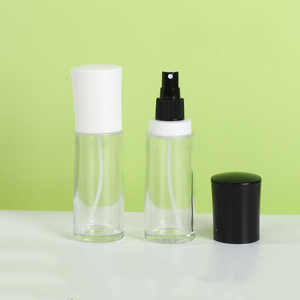 Gran oferta de lujo, pulverizador de gatillo de 28mm y 45mm para jardín y esterilización personal, Material <span class=keywords><strong>PCR</strong></span> y dosificación de 3cc - Product Image 1