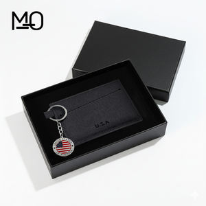 Ensemble de boîtes cadeaux personnalisables en gros avec porte-cartes fin et porte-clés en métal, étui compact minimaliste noir en PU pour cartes - Product Image 1