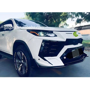 Kit carrosserie <span class=keywords><strong>Lamborghini</strong></span> pour Fortuner 2012-2023, pare-chocs avant et arrière, phares, feux arrière - Product Image 4