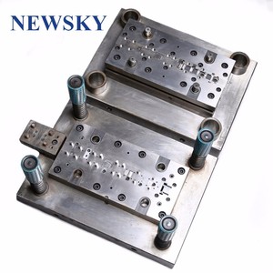 แม่พิมพ์ขึ้นรูปโลหะแบบโปรเกรสซีฟคุณภาพสูง ทนทาน ใช้งานได้ยาวนาน สำหรับงานตัด ปั๊ม และขึ้นรูปโลหะ แม่พิมพ์ยานยนต์ความแม่นยำสูง - Product Image 6