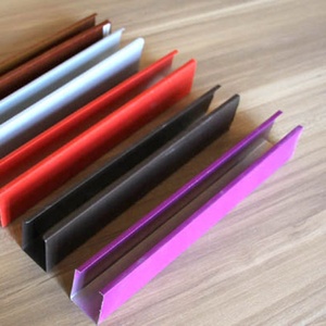 <span class=keywords><strong>Listello</strong></span> in Alluminio per Controsoffitto, Striscia Metallica Effetto <span class=keywords><strong>Legno</strong></span> per Soffitto a Doghe per Sale - Product Image 6