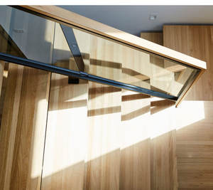 Scale Diritte Personalizzate in Acciaio al Carbonio con Gradini in Legno - Product Image 3