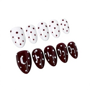 10 Uñas Postizas de Almendra con Diseño de Puntos Brillantes, Longitud Media, Set de Manicura Pre-Diseñado - Product Image 3