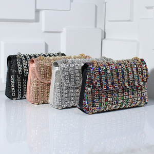 2025 nouveau plein diamant Banquet chaîne de poche mode fête épaule <span class=keywords><strong>sac</strong></span> à <span class=keywords><strong>bandoulière</strong></span> élégant soirée petit <span class=keywords><strong>sac</strong></span> diamant encastrement - Product Image 4