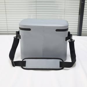 Özelleştirilebilir açık taşınabilir soğutucu kutu büyük kapasiteli PVC yumuşak taraflı yalıtımlı soğutucu çanta taşınabilir plaj soğutucu kutu - Product Image 4