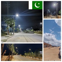 Poteau d'éclairage public solaire à LED, poteaux d'éclairage galvanisés, hauteur personnalisable 4m, 5m, 6m, 8m, 10m, 12m