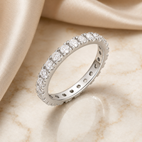 Exquisito Anillo de Compromiso y Matrimonio para Mujer de Plata de Ley 925 con Moissanita VVS de 2.5mm y Certificación GRA