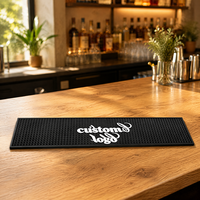 Tapis de bar en PVC personnalisé Ensemble d'accessoires de tapis de service en caoutchouc avec paille pour boire en promotion